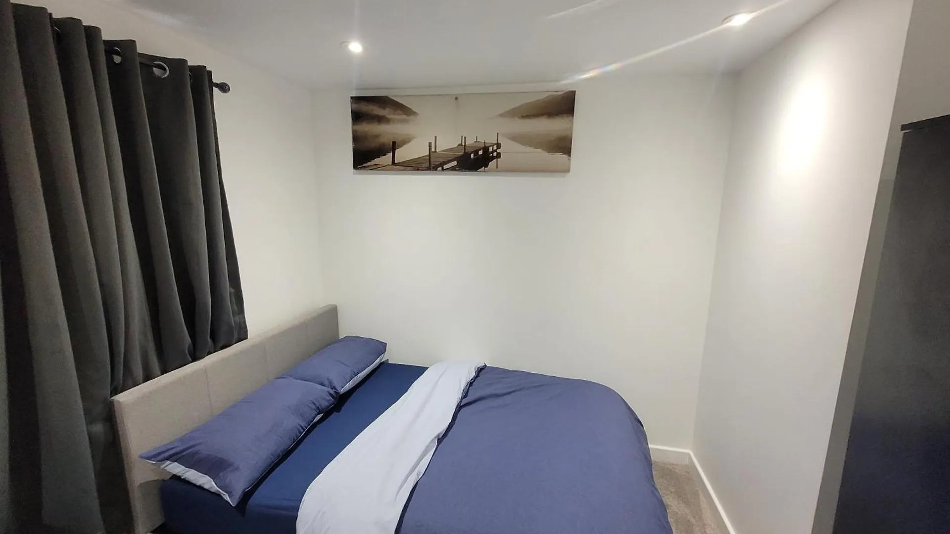 Private Room In A 2 Bed Apartment In Zone 2 Central London Guest house